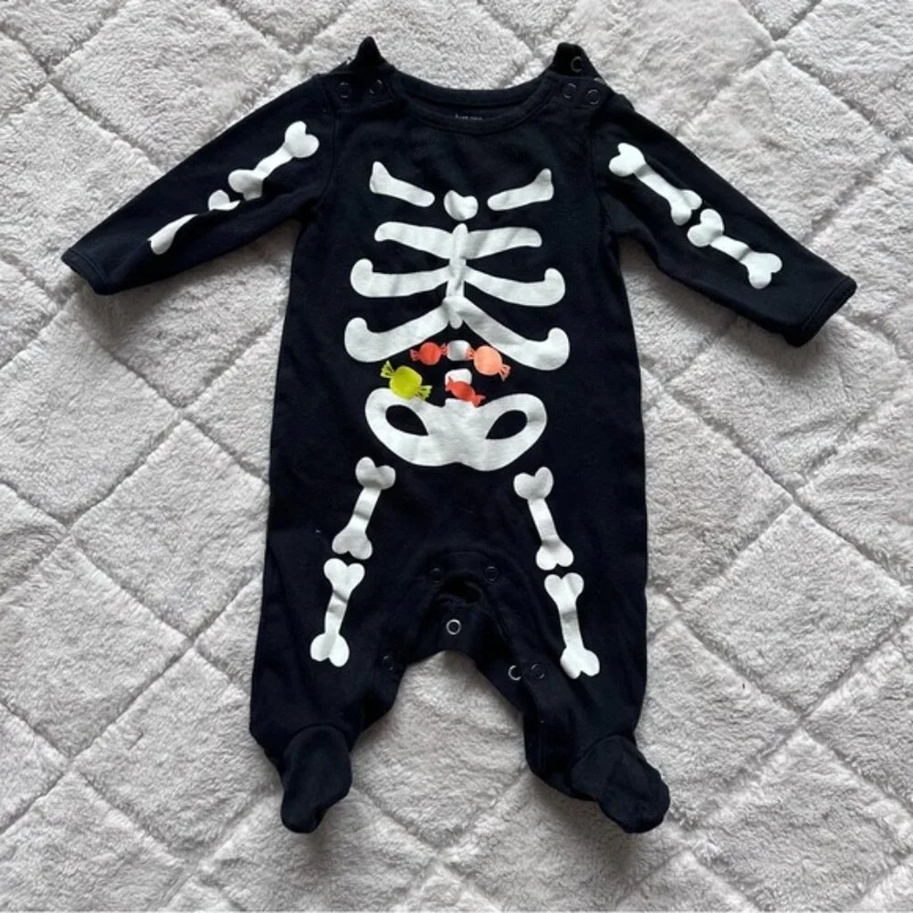 Carter's Just One You | Black Skeleton Halloween Sleep N' Play | Size 3 Months